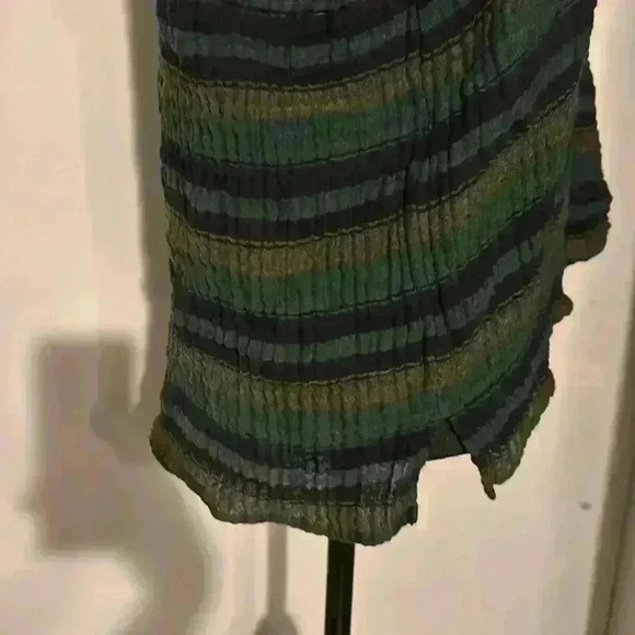 Eileen Fisher Boxy Loose V-Neck Cap Sleeve Top | Color: Black/Green | Size PM/PL - Picture 5 of 13